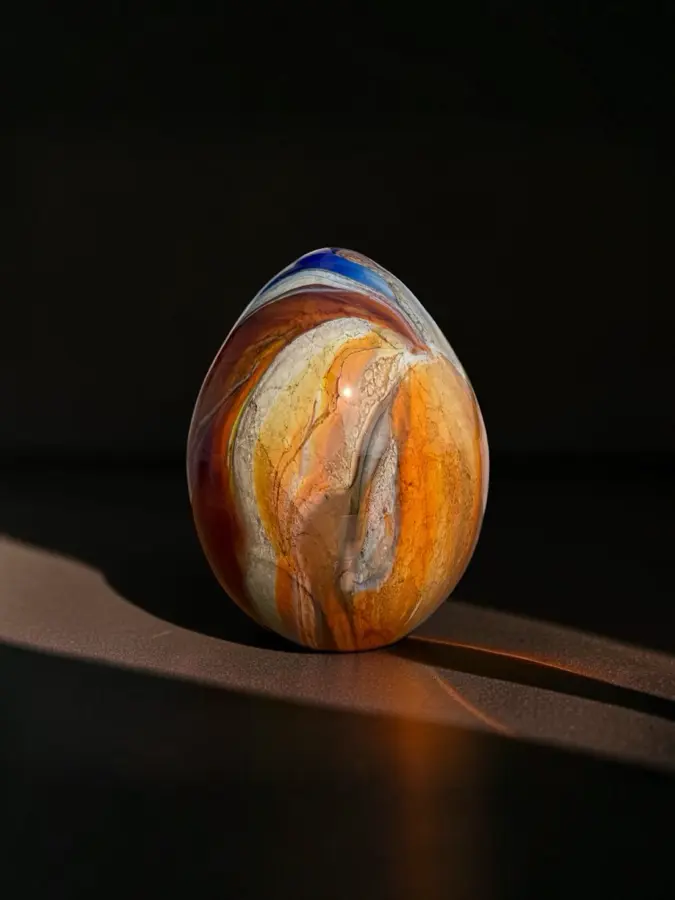 Amber Glass and Directional Light